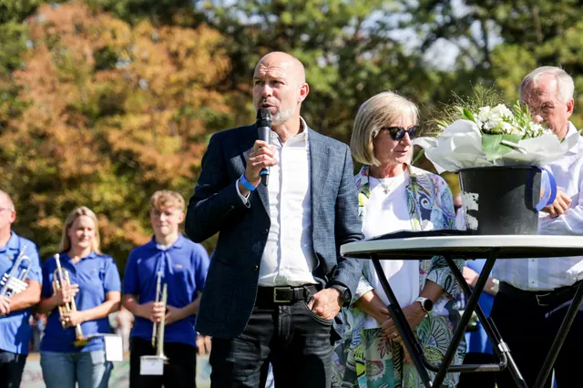 Impression zur Meldung Weisweiler Elf zu Gast im Waldstadion, Bild 39 von 150