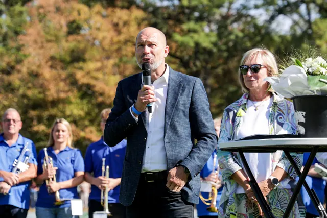 Impression zur Meldung Weisweiler Elf zu Gast im Waldstadion, Bild 40 von 150