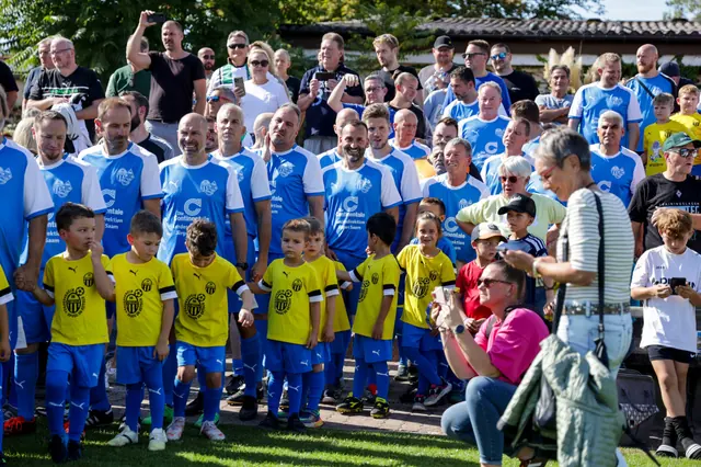 Impression zur Meldung Weisweiler Elf zu Gast im Waldstadion, Bild 57 von 150