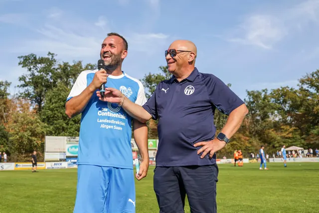 Impression zur Meldung Weisweiler Elf zu Gast im Waldstadion, Bild 81 von 150